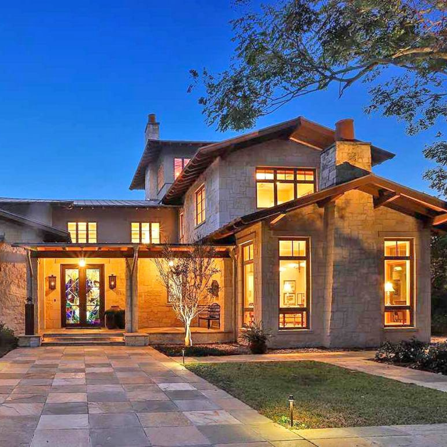 What Happens to a Property’s Title When the Owner Dies?