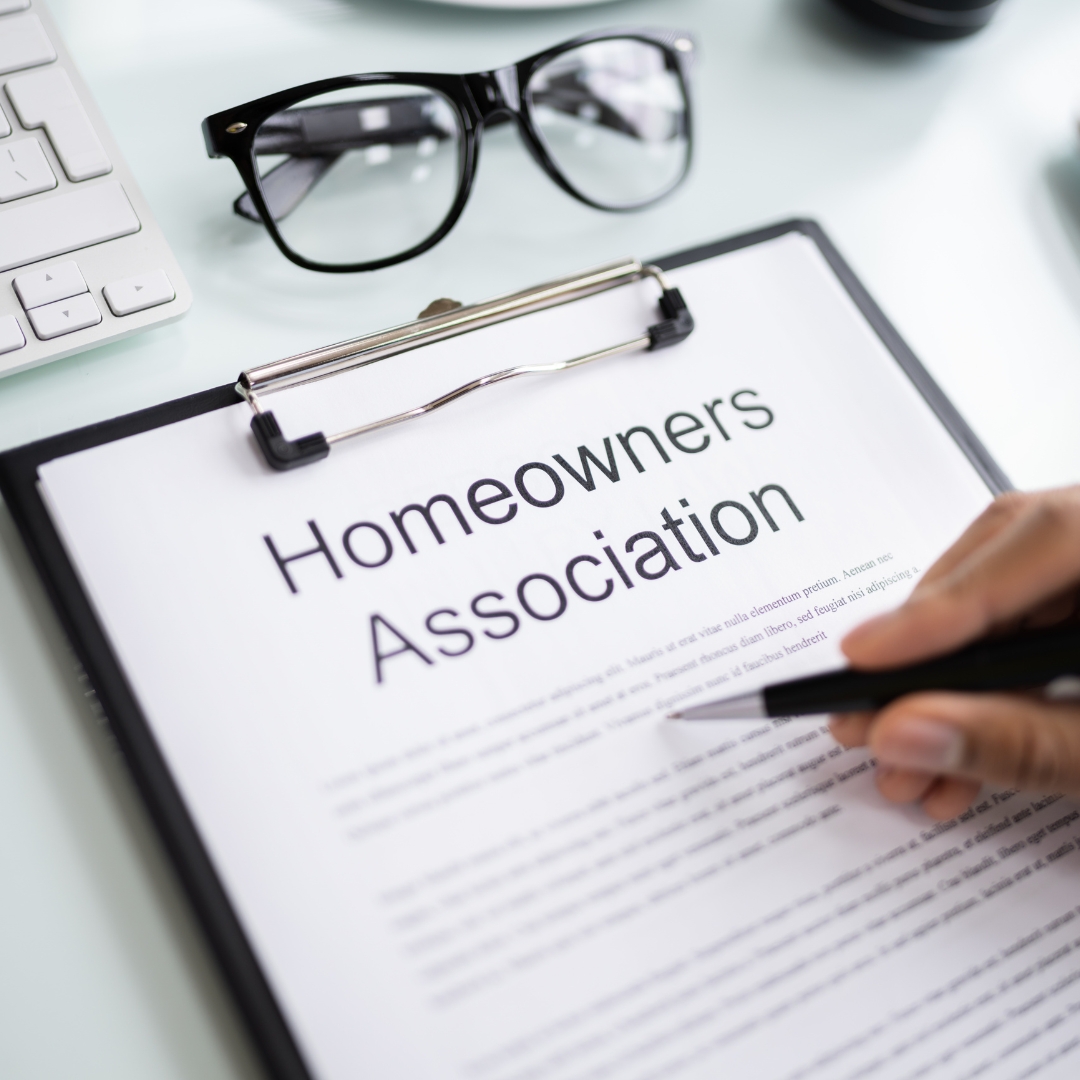 Understanding How HOA Issues Can Affect Closing in Arizona